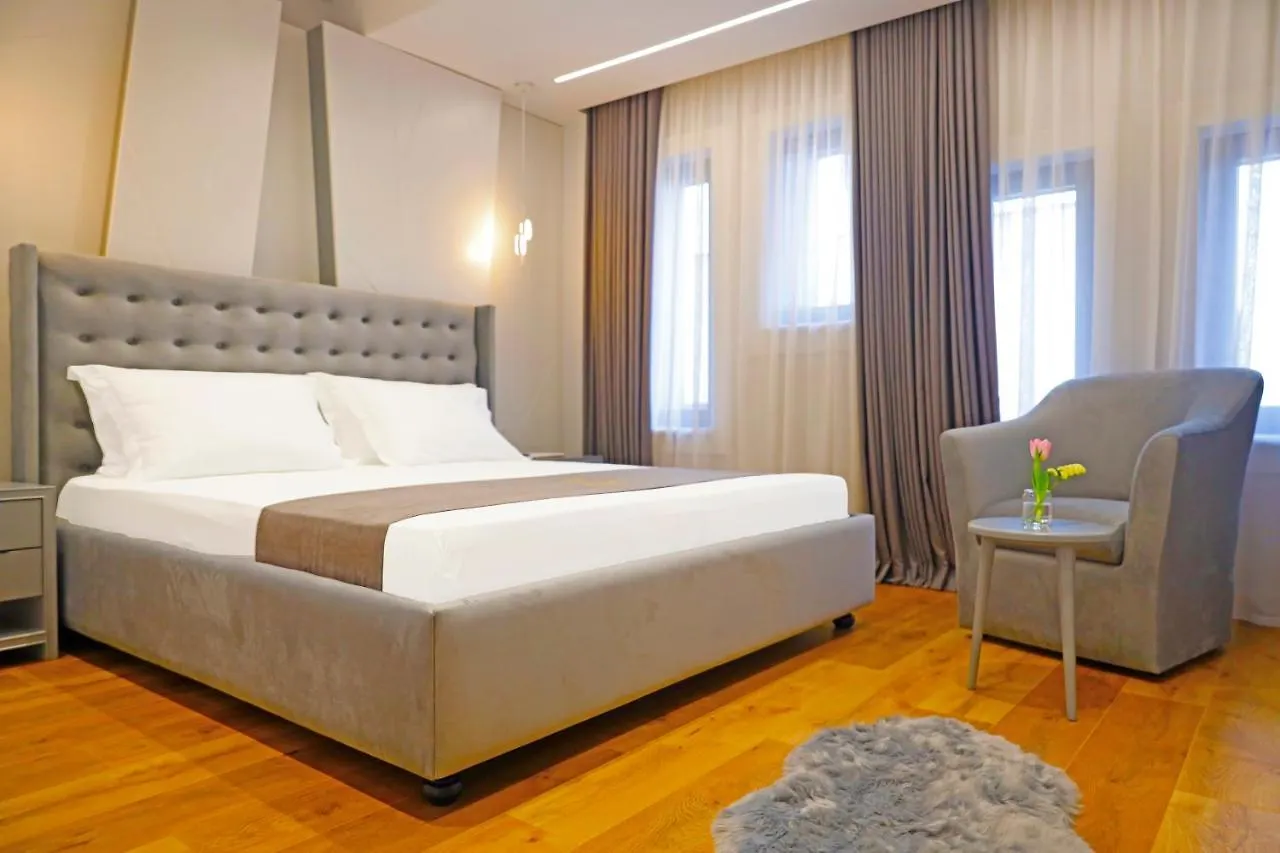****  Mark Hotel Tirana Bërxull Arnavutluk