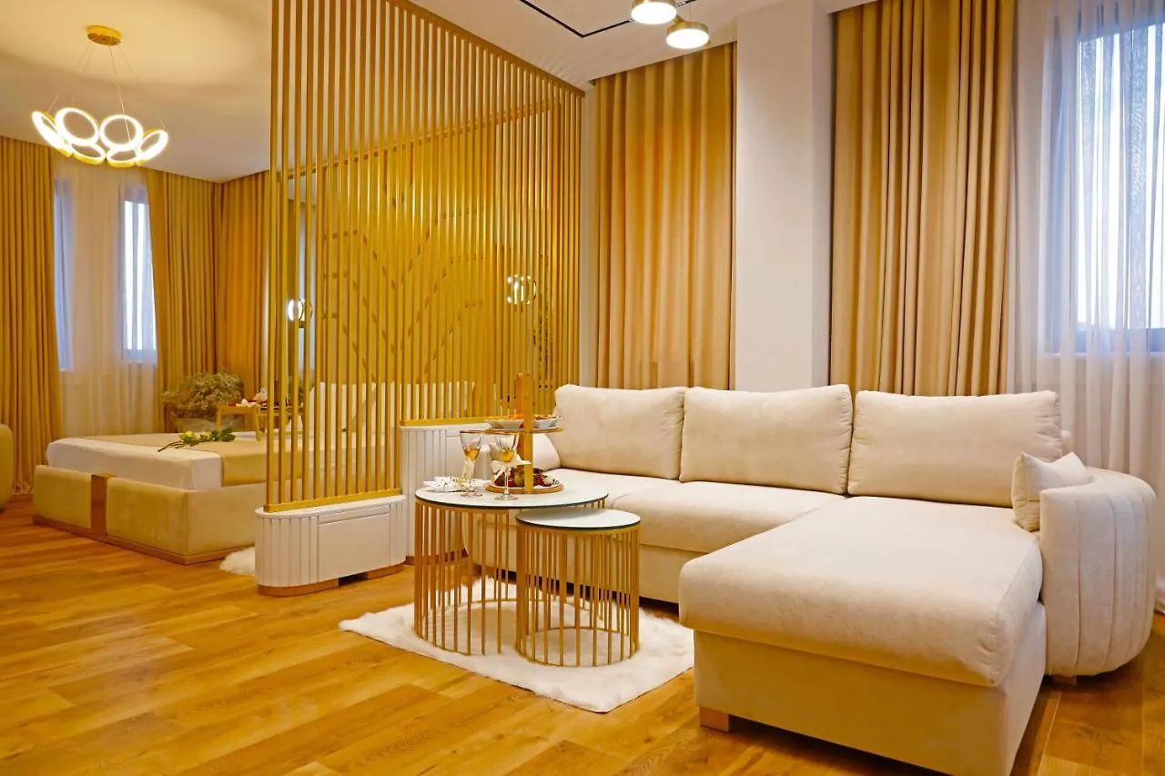Mark Hotel Tirana Bërxull