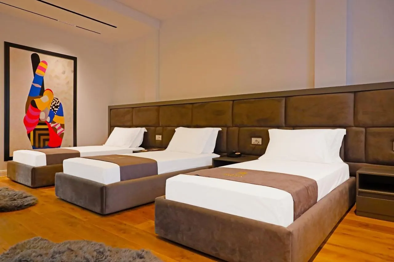 Mark Hotel Tirana Berxull