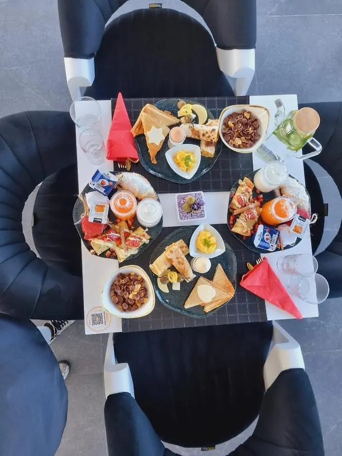 Mark Hotel Tirana Bërxull